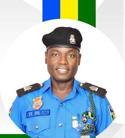 Police Officer Gets Parcel Of Land For Rejecting N150m Bribe