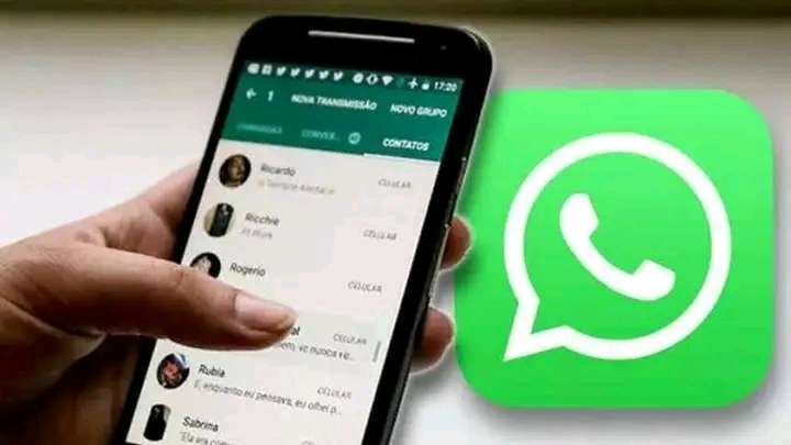 8 Ways To Make Money On WhatsApp In 2025